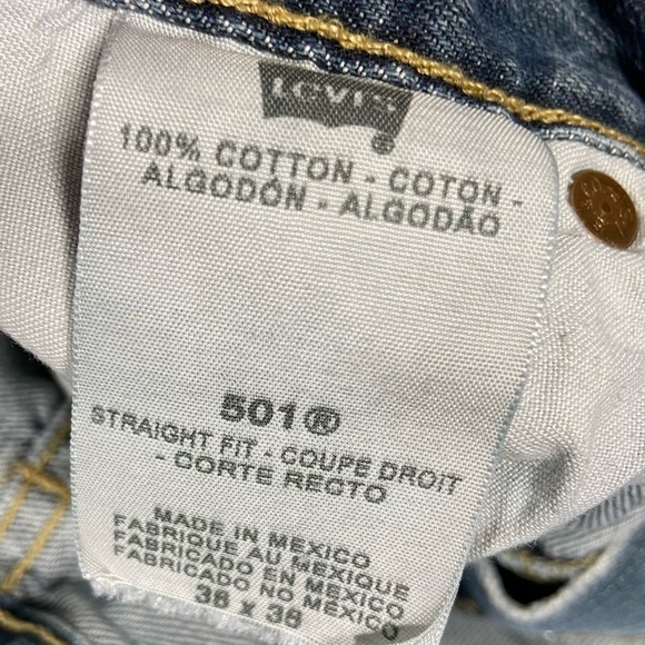 Levi’s 501 36 X 36 Destroyed Butterfly Jeans - Picture 9 of 9